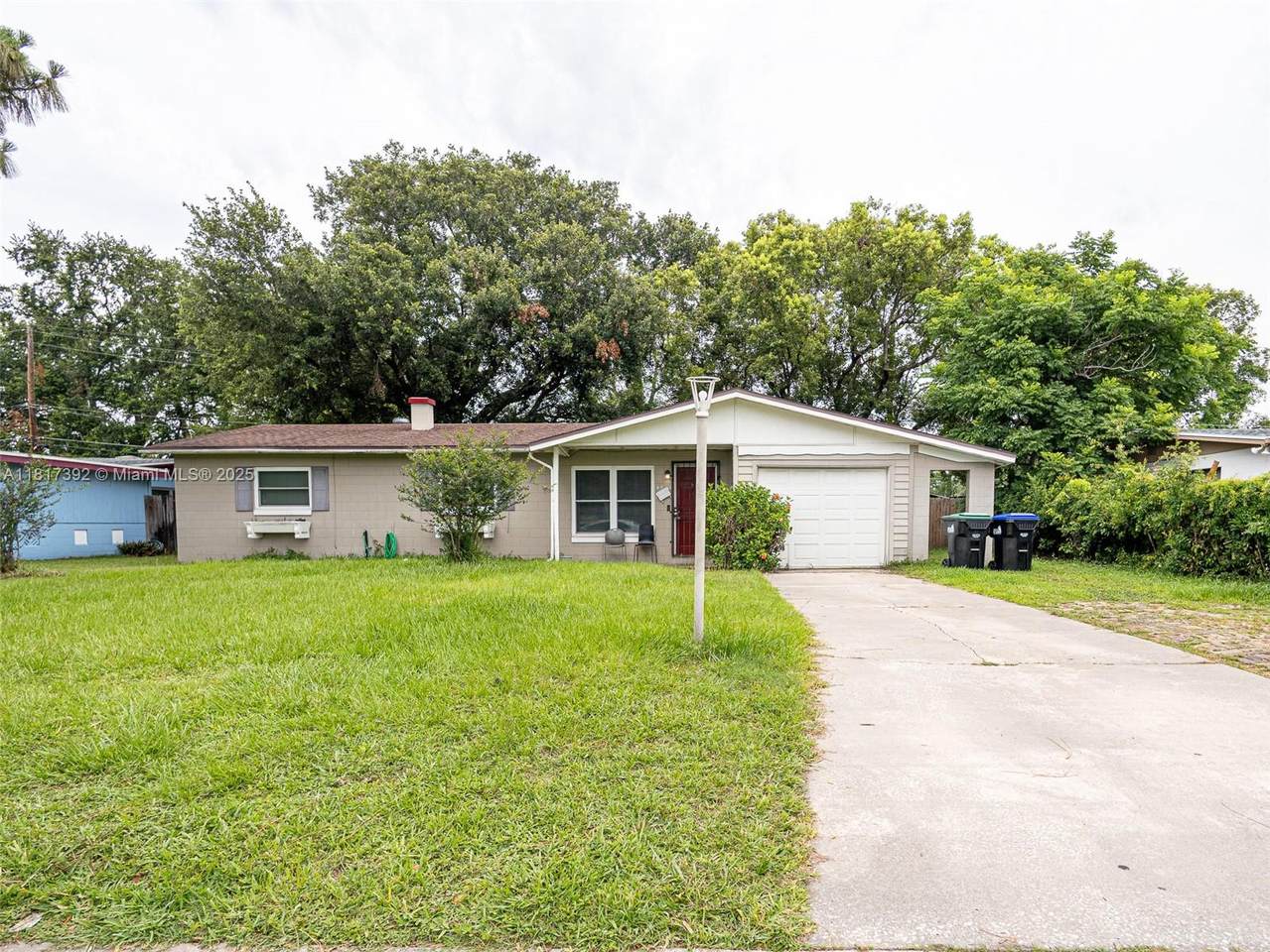 4915 Pine Needle Dr - Photo 1