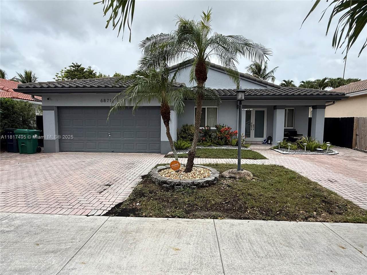 6871 159th Pl - Photo 1