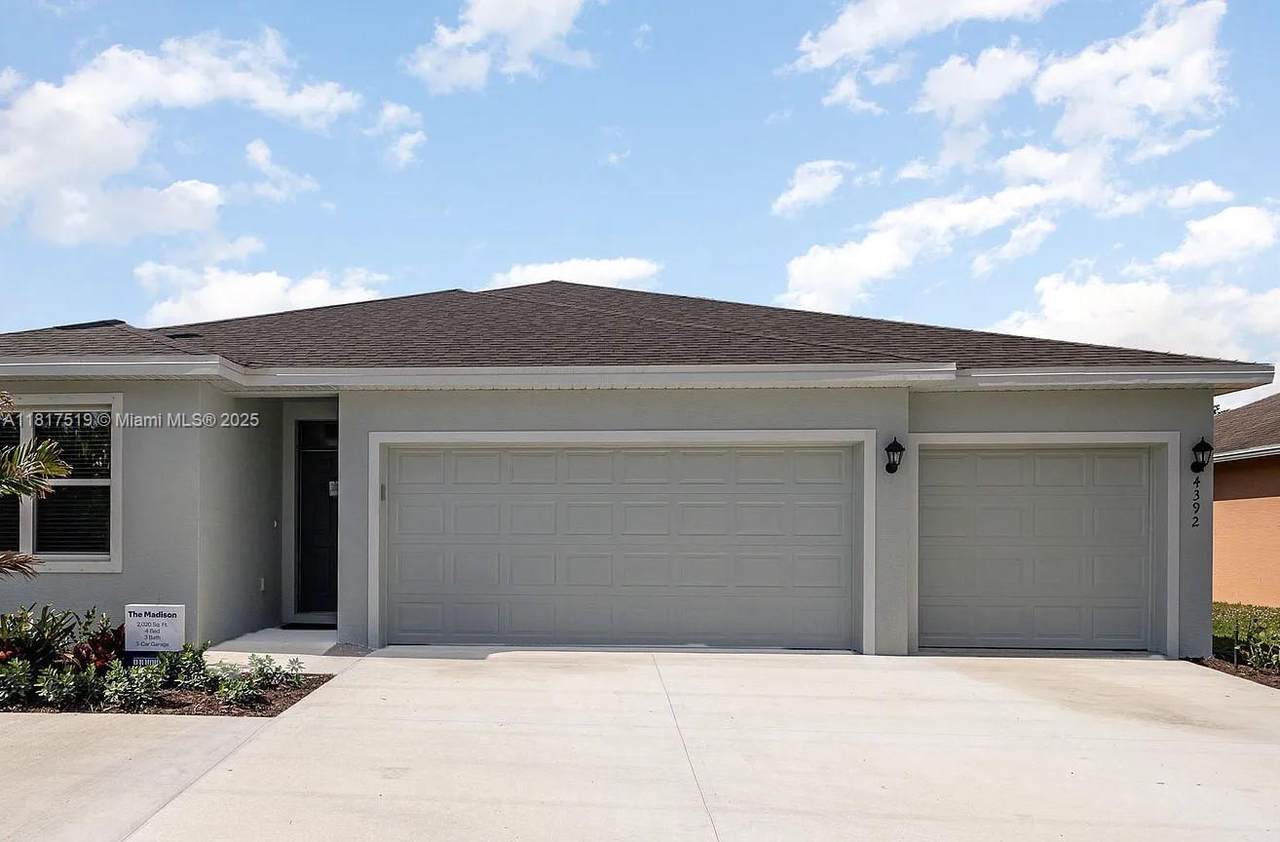 1314 Hebner Ave - Photo 1