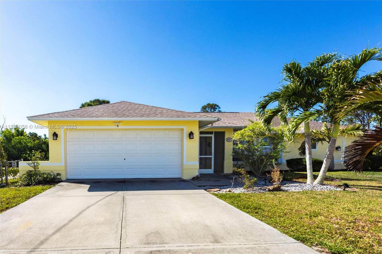 5225 Anchorage Drive - Photo 1
