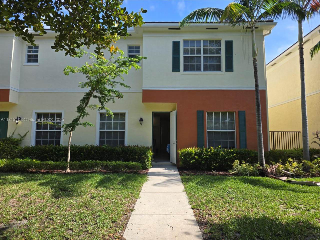 https://bt-photos.global.ssl.fastly.net/miami/1280_boomver_1_A11818102-2.jpg