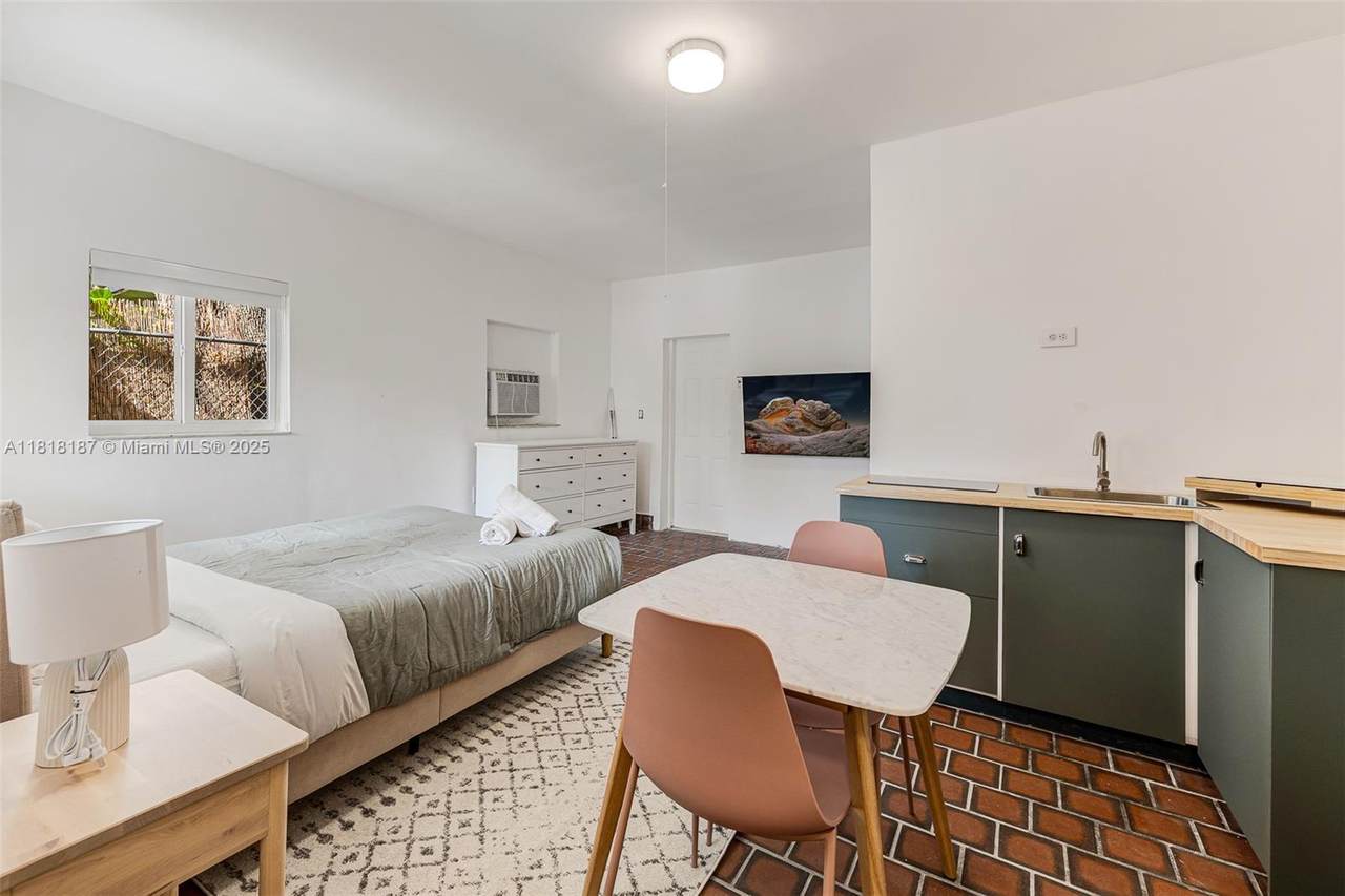571 64th St - Photo 1