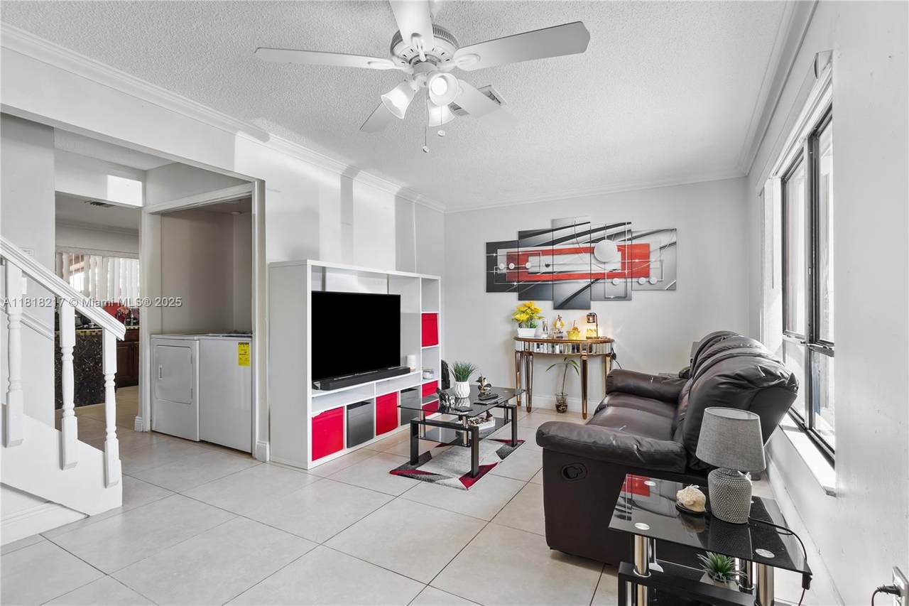 8360 8th St - Photo 1