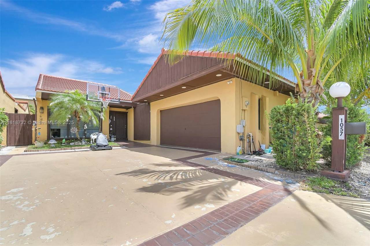 1057 202nd Ln - Photo 1