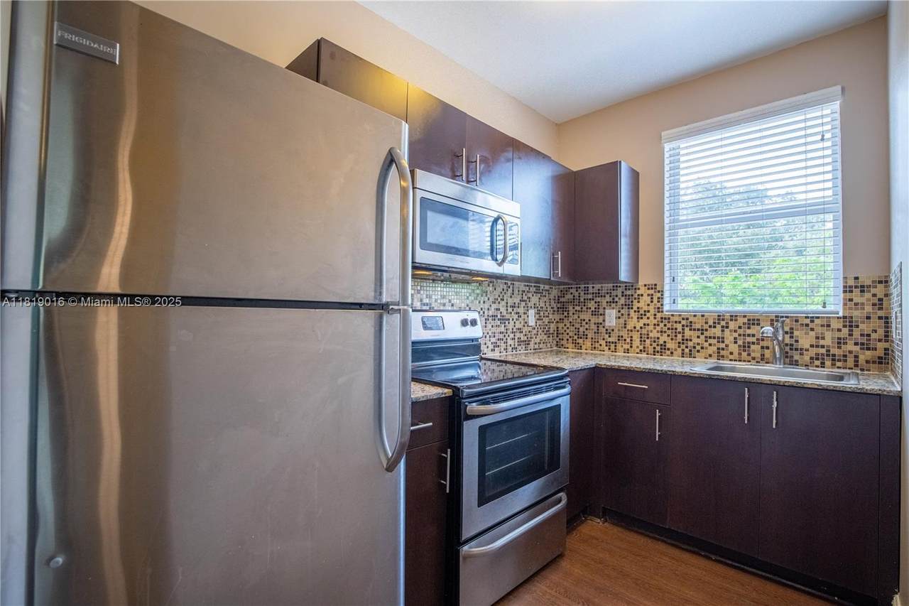 5416 1st Ct - Photo 1
