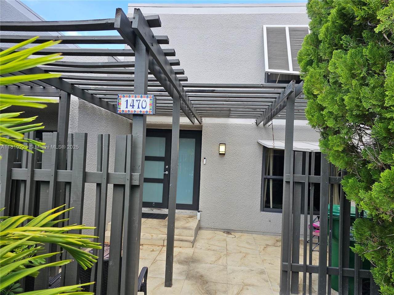 1470 113th Ave - Photo 1
