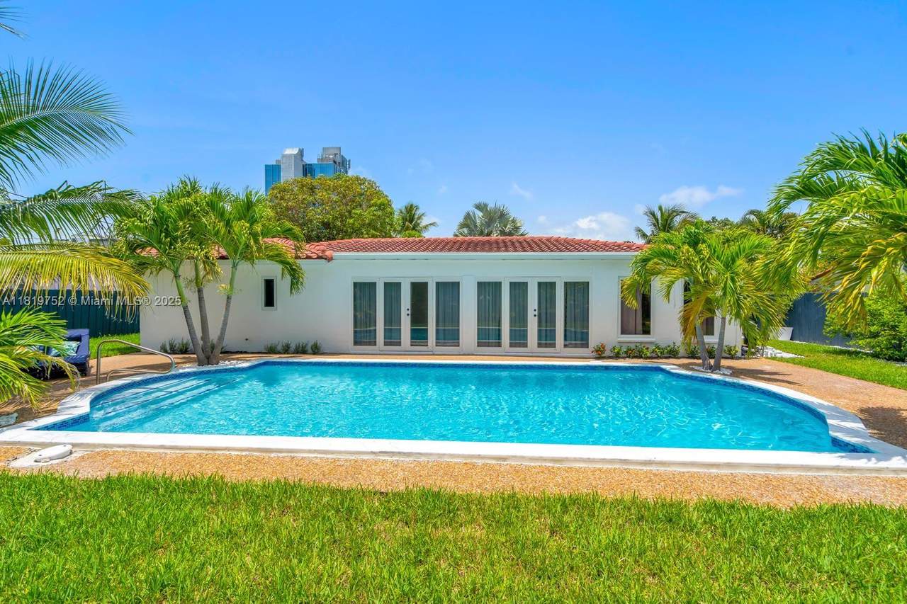 1540 23rd Ave - Photo 1