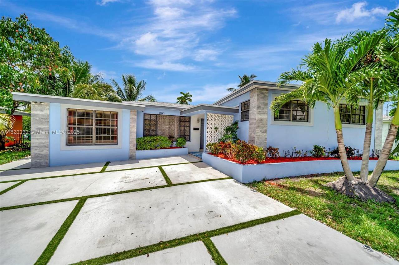 14925 7th Ave - Photo 1