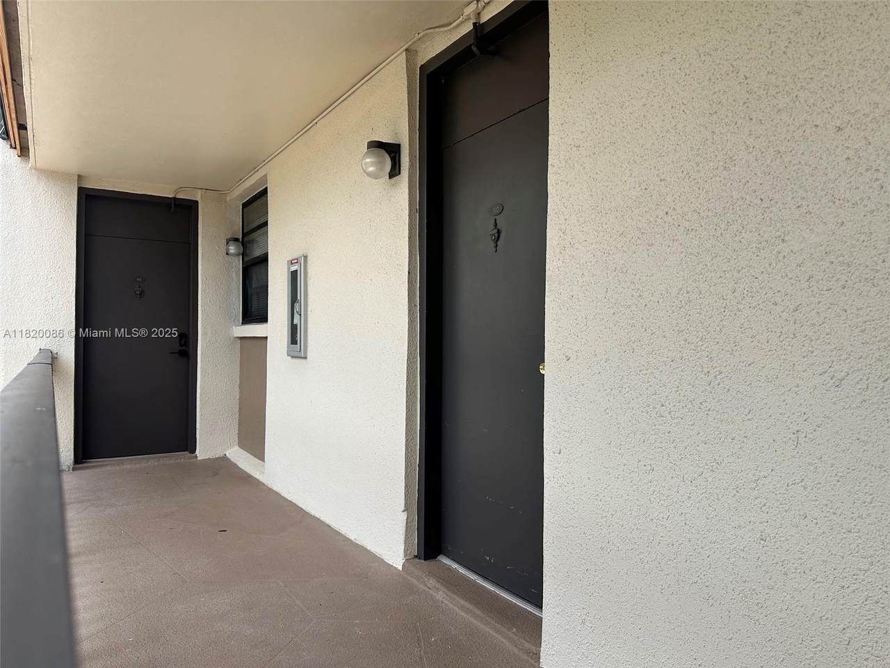 8419 Forest Hills Dr - Photo 1