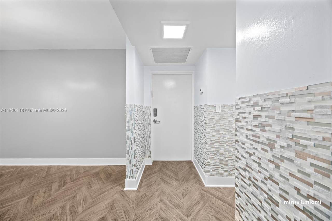 20441 30th Ave - Photo 1