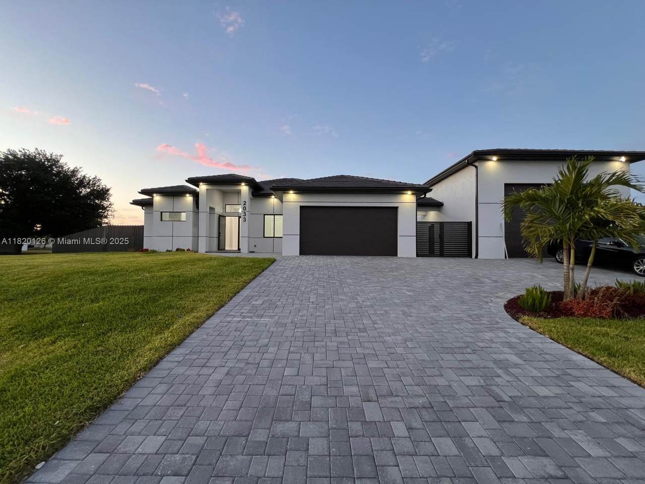 2033 Embers Pkwy - Photo 1