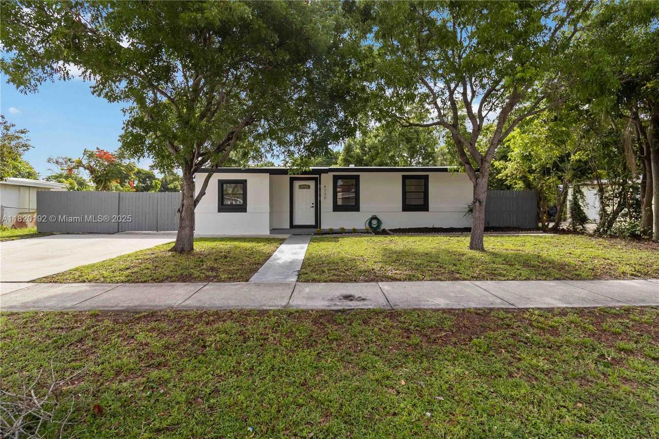 4730 15th Ave - Photo 1