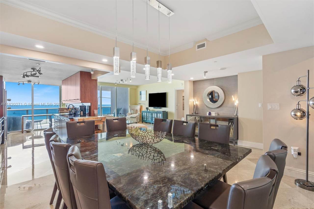 1600 Ocean Blvd - Photo 1