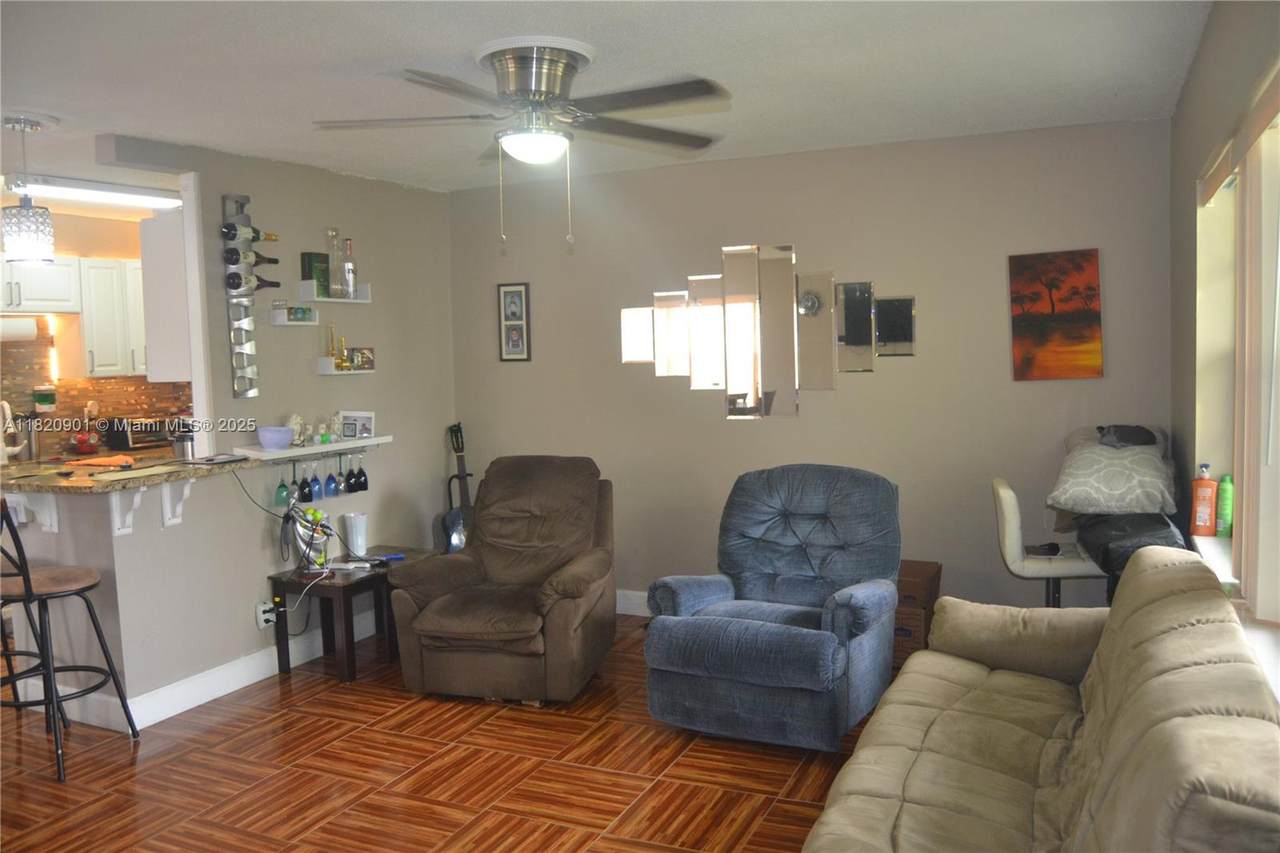 56 Norwich C - Photo 1