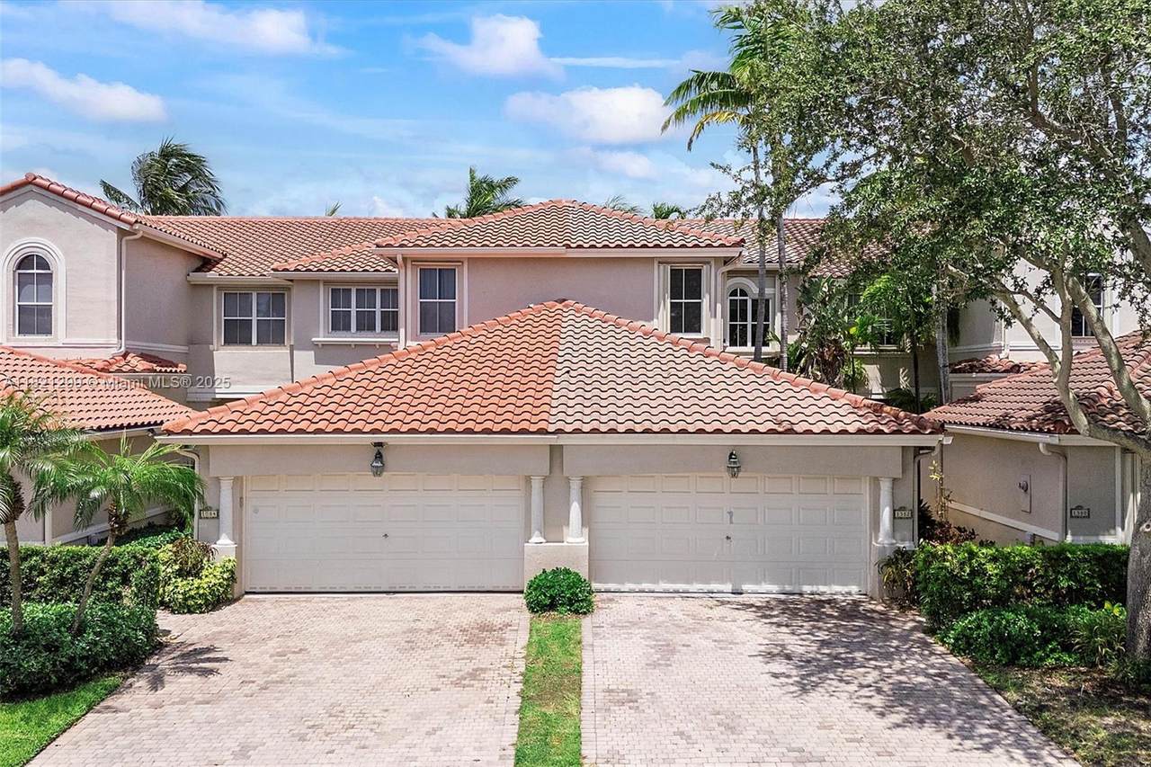 1382 Harbor Vw W - Photo 1