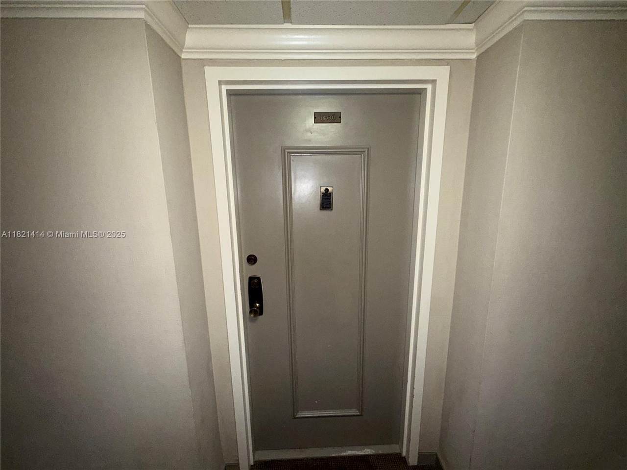1470 123rd St - Photo 1