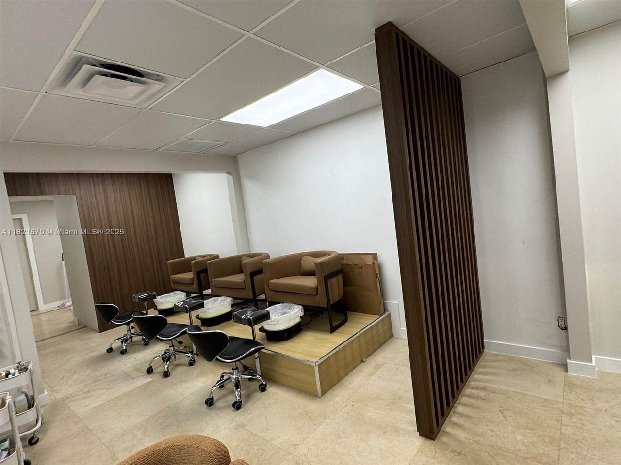 Nail Salon For Sale Doral - Photo 1