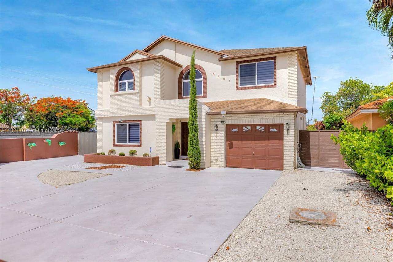 18401 115th Ave - Photo 1