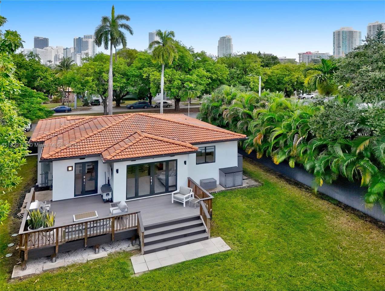 130 25th Rd - Photo 1