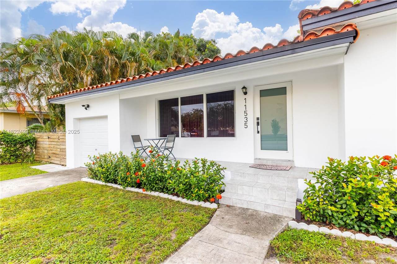 11535 2nd Ave - Photo 1