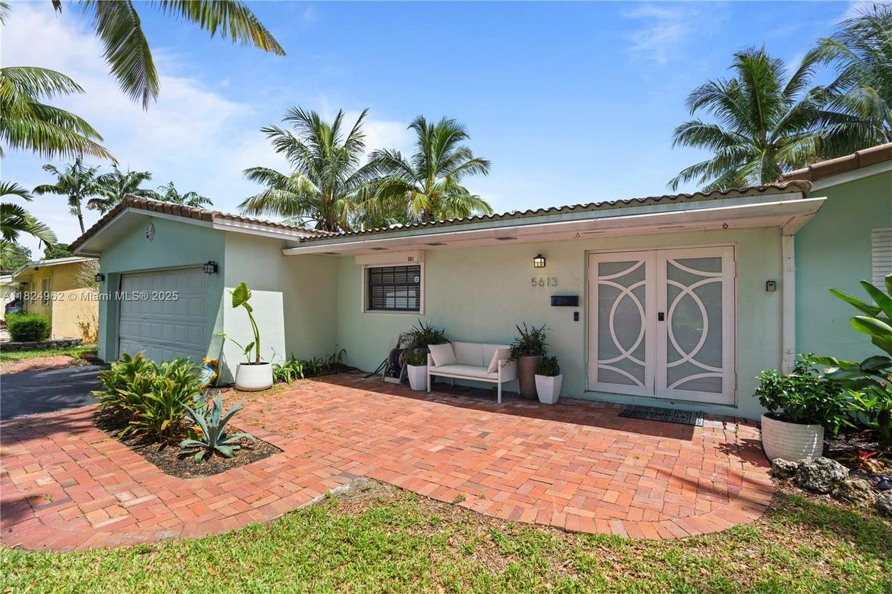 https://bt-photos.global.ssl.fastly.net/miami/1280_boomver_1_A11824962-2.jpg