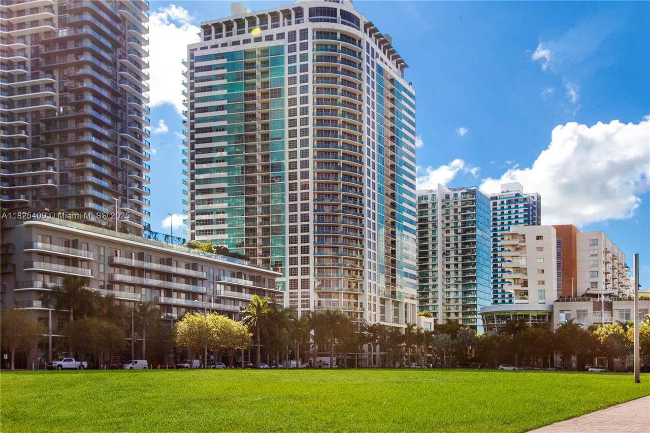 https://bt-photos.global.ssl.fastly.net/miami/1280_boomver_1_A11825409-2.jpg
