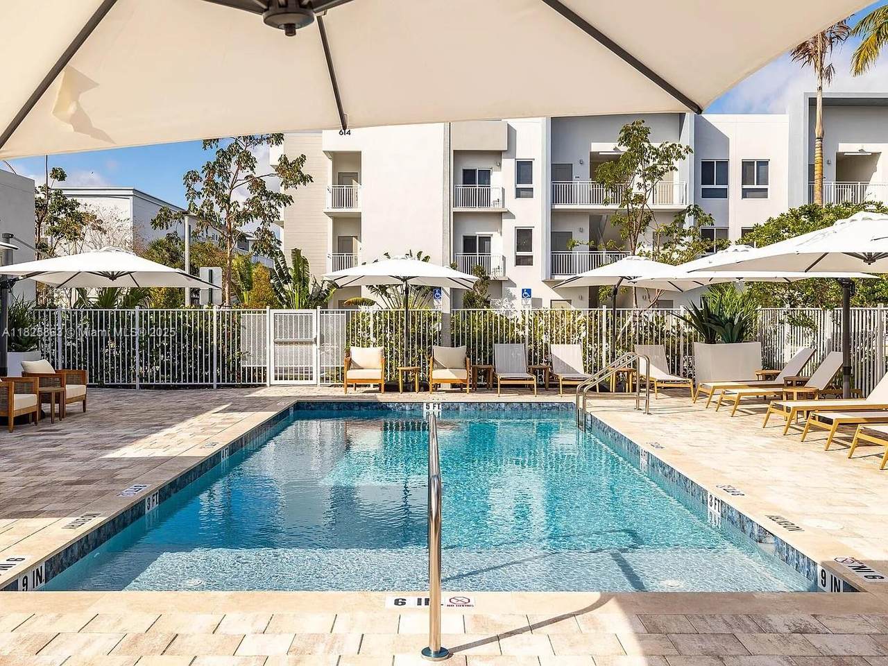 610 2nd St - Photo 1