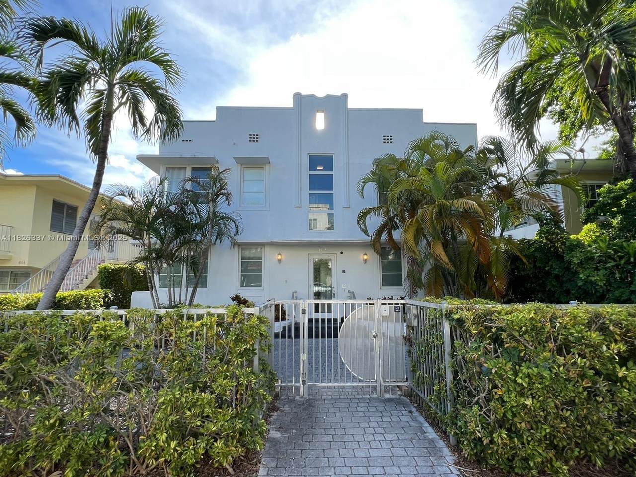 650 Euclid Ave - Photo 1