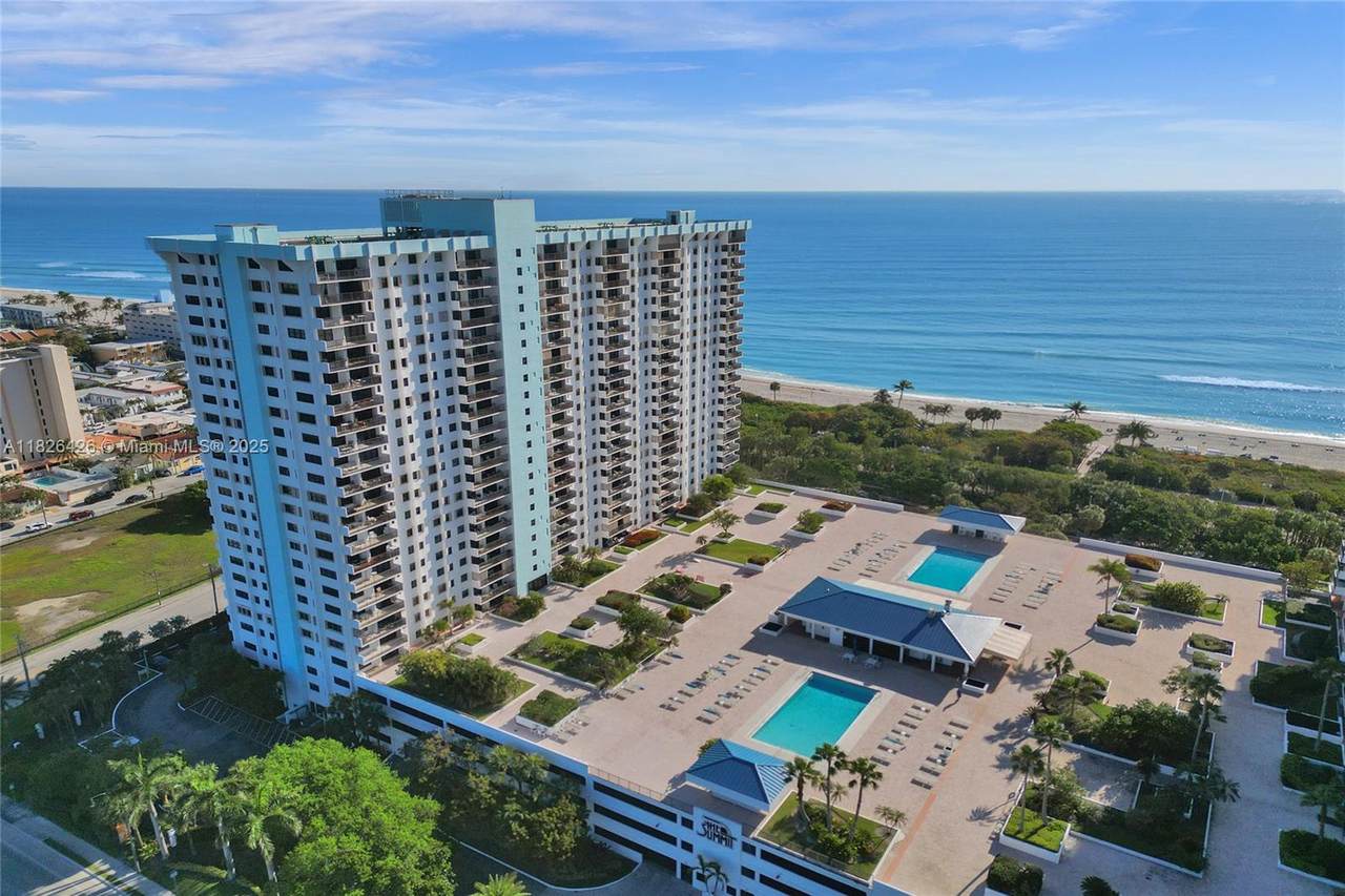 1201 Ocean Dr - Photo 1