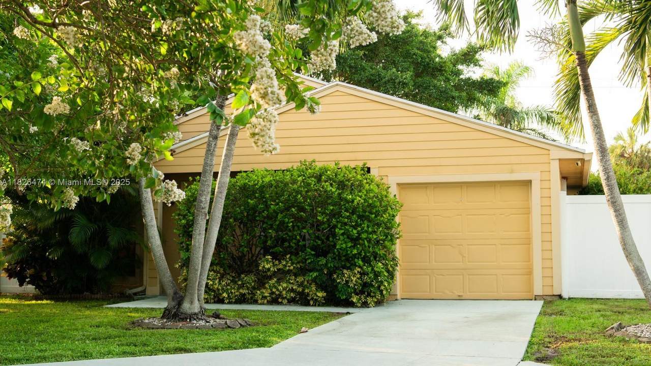 8443 Garden Gate Pl - Photo 1