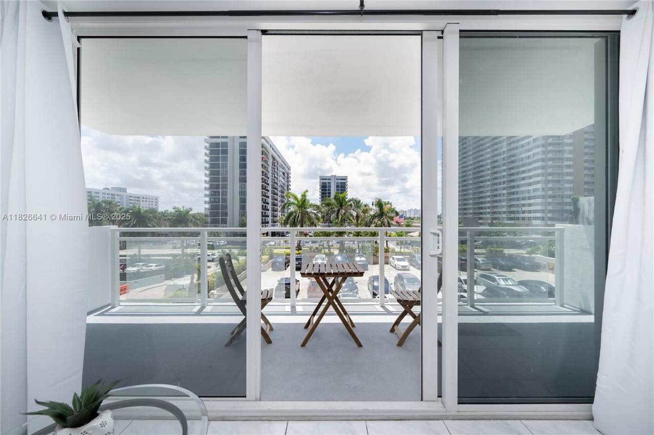 https://bt-photos.global.ssl.fastly.net/miami/1280_boomver_1_A11826641-2.jpg