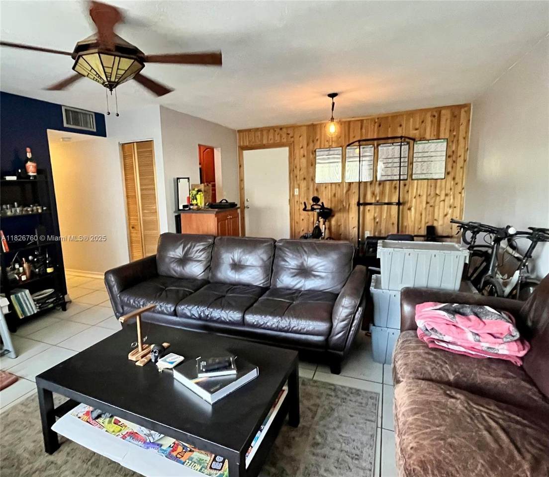 8325 72nd Ave - Photo 1