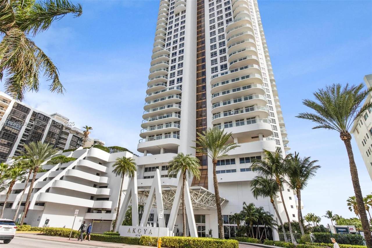 6365 Collins Ave - Photo 1