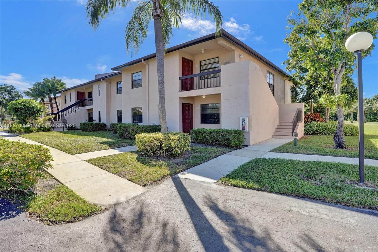 9280 Vista Del Lago - Photo 1