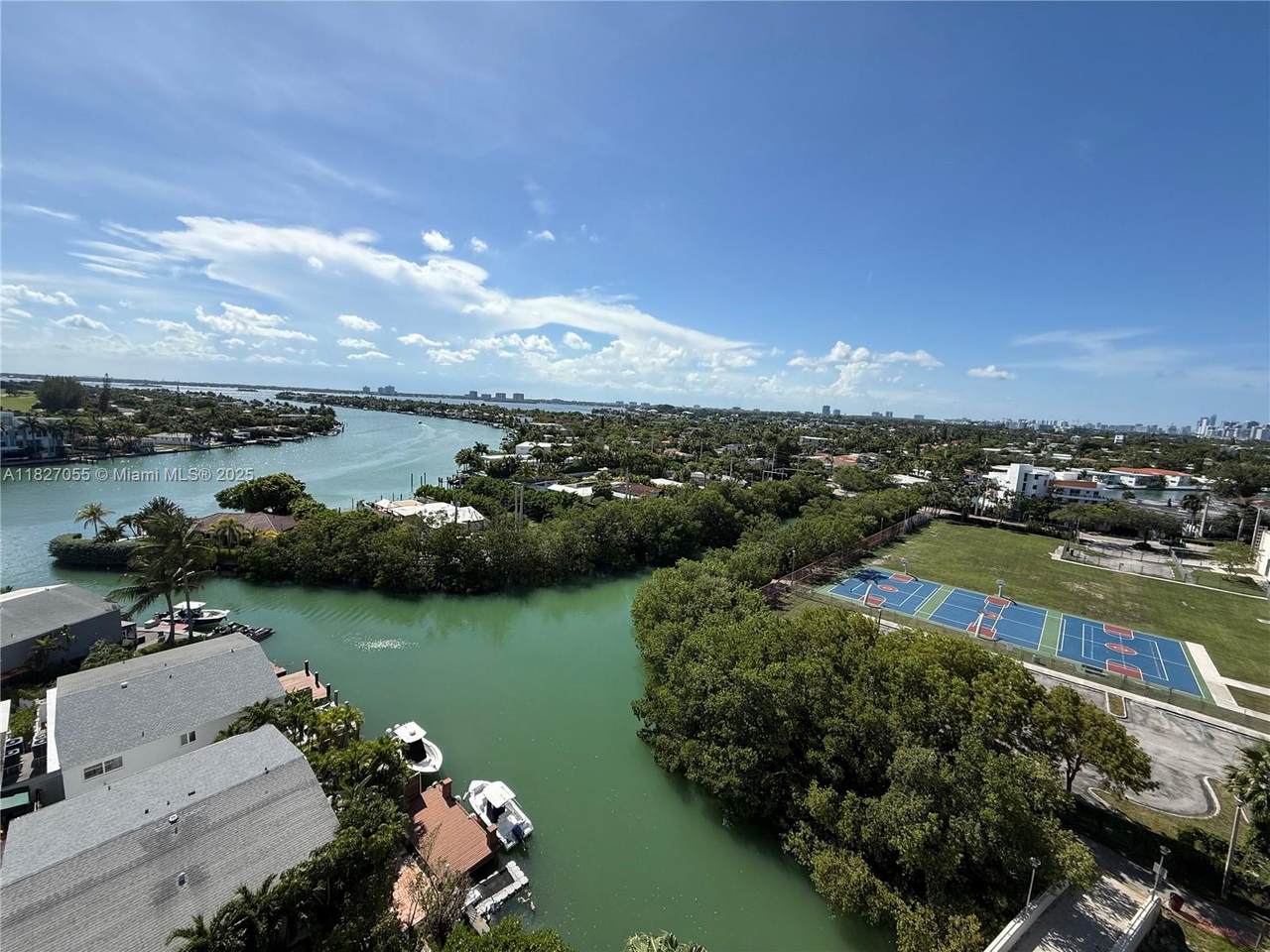 https://bt-photos.global.ssl.fastly.net/miami/1280_boomver_1_A11827055-2.jpg