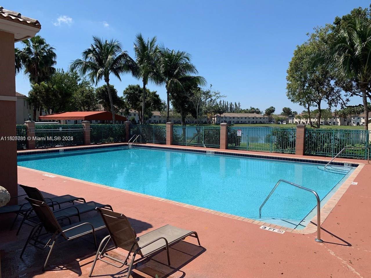 https://bt-photos.global.ssl.fastly.net/miami/1280_boomver_1_A11827081-2.jpg