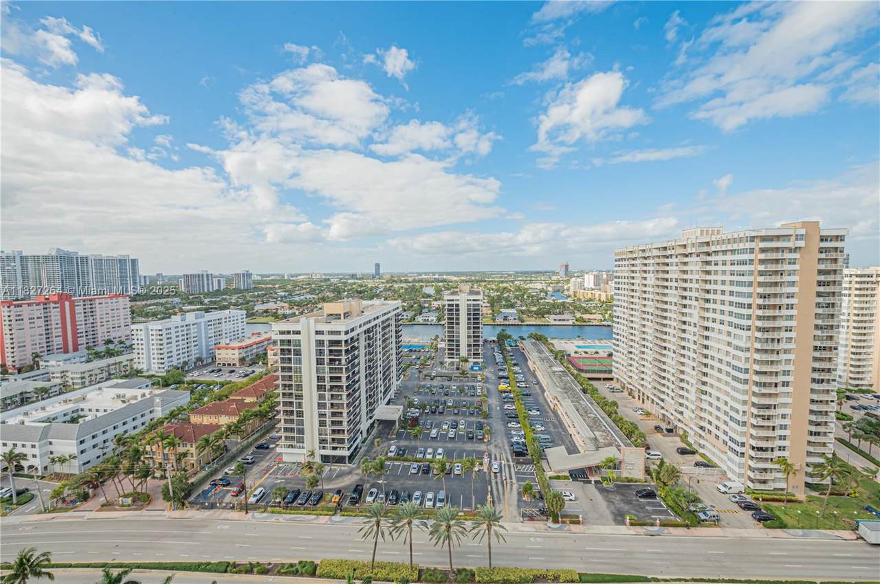 https://bt-photos.global.ssl.fastly.net/miami/1280_boomver_1_A11827264-2.jpg