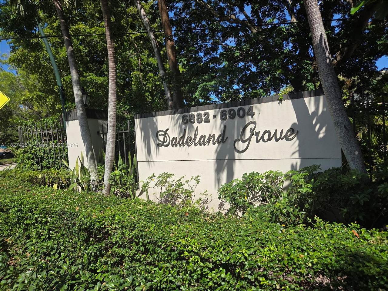 6900 Kendall Dr - Photo 1