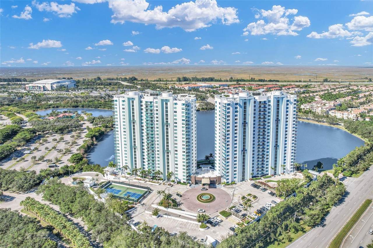 https://bt-photos.global.ssl.fastly.net/miami/1280_boomver_1_A11827435-2.jpg