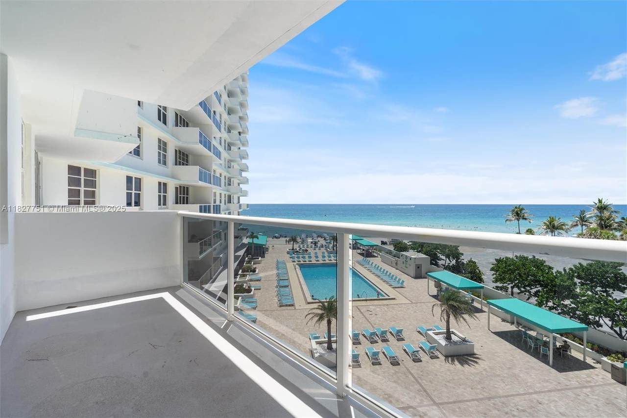 3725 Ocean Dr - Photo 1