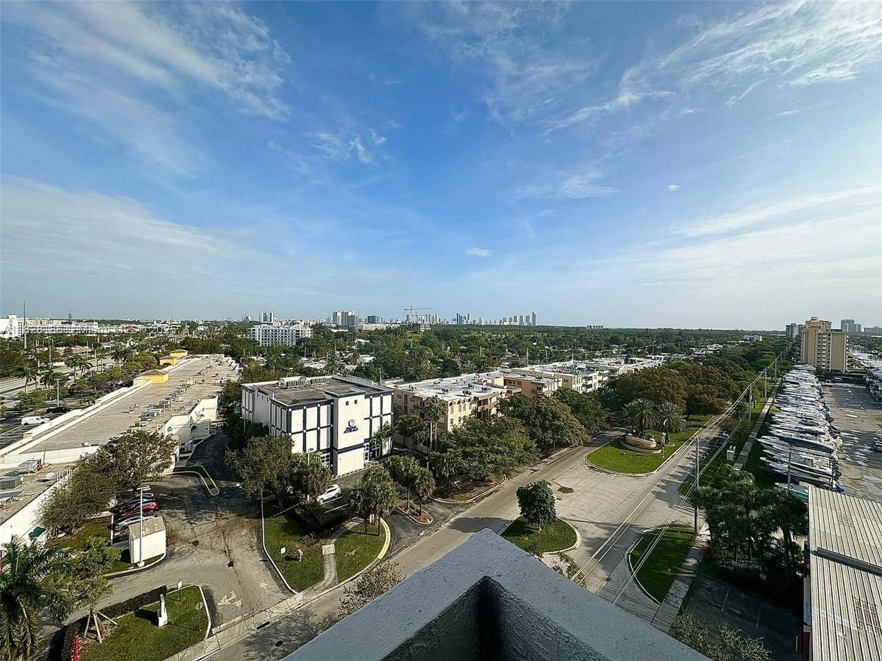 https://bt-photos.global.ssl.fastly.net/miami/1280_boomver_1_A11828186-2.jpg
