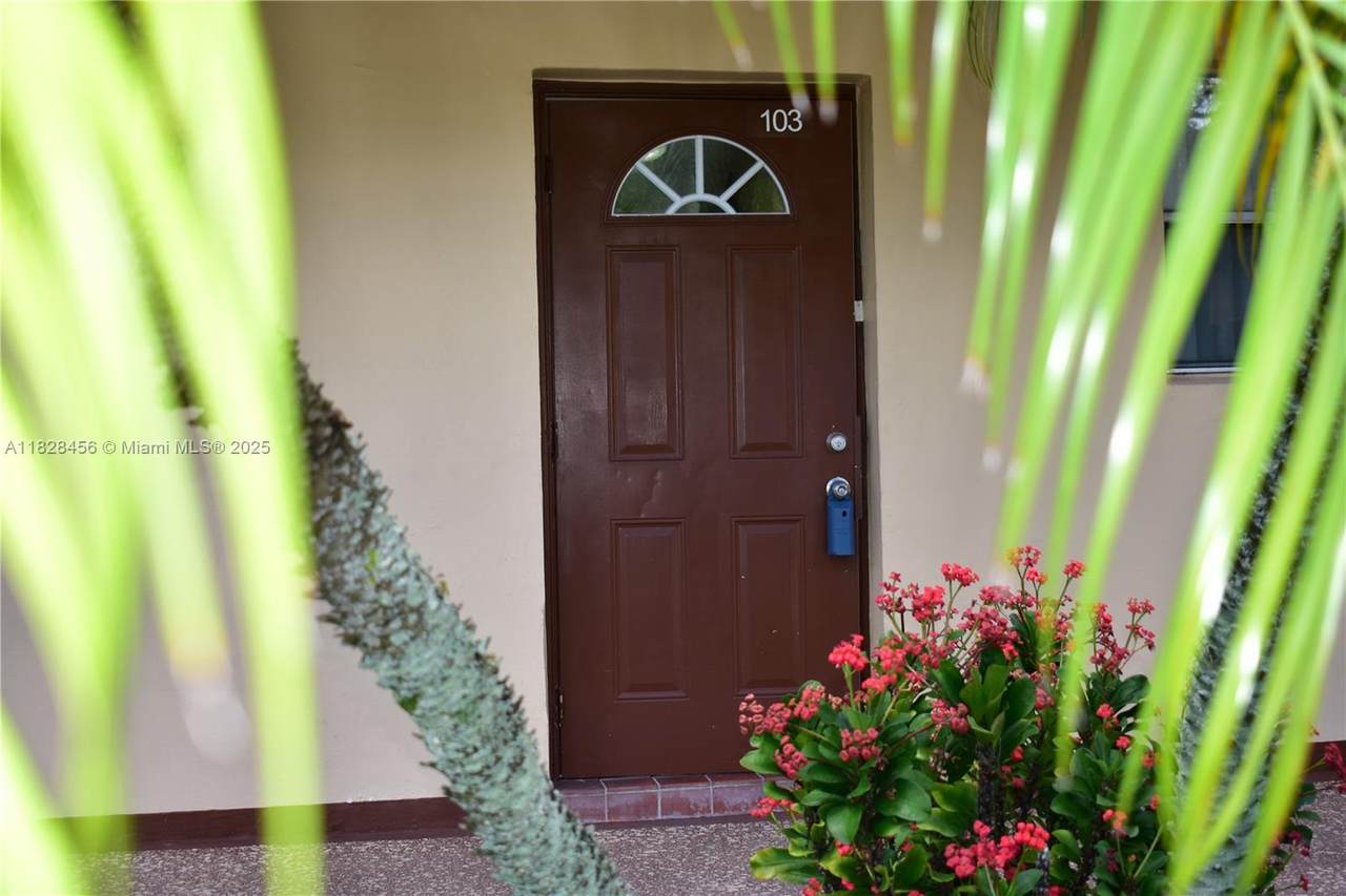2801 Pine Island Rd - Photo 1