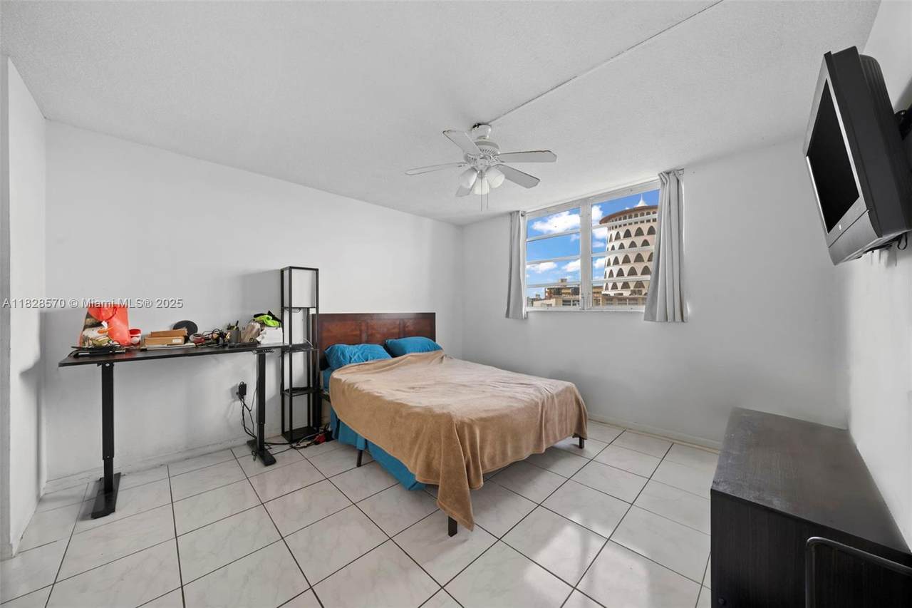 1700 191st St - Photo 1
