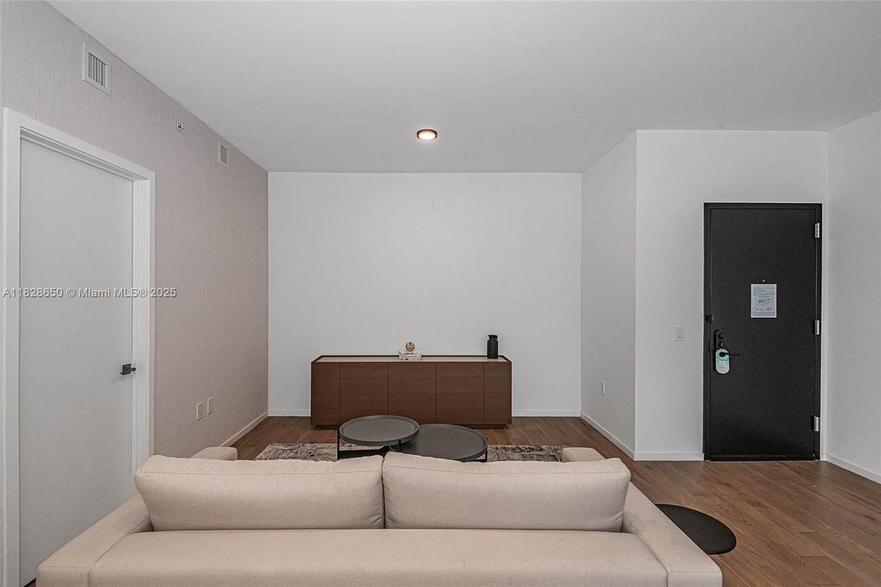 398 5th St - Photo 1