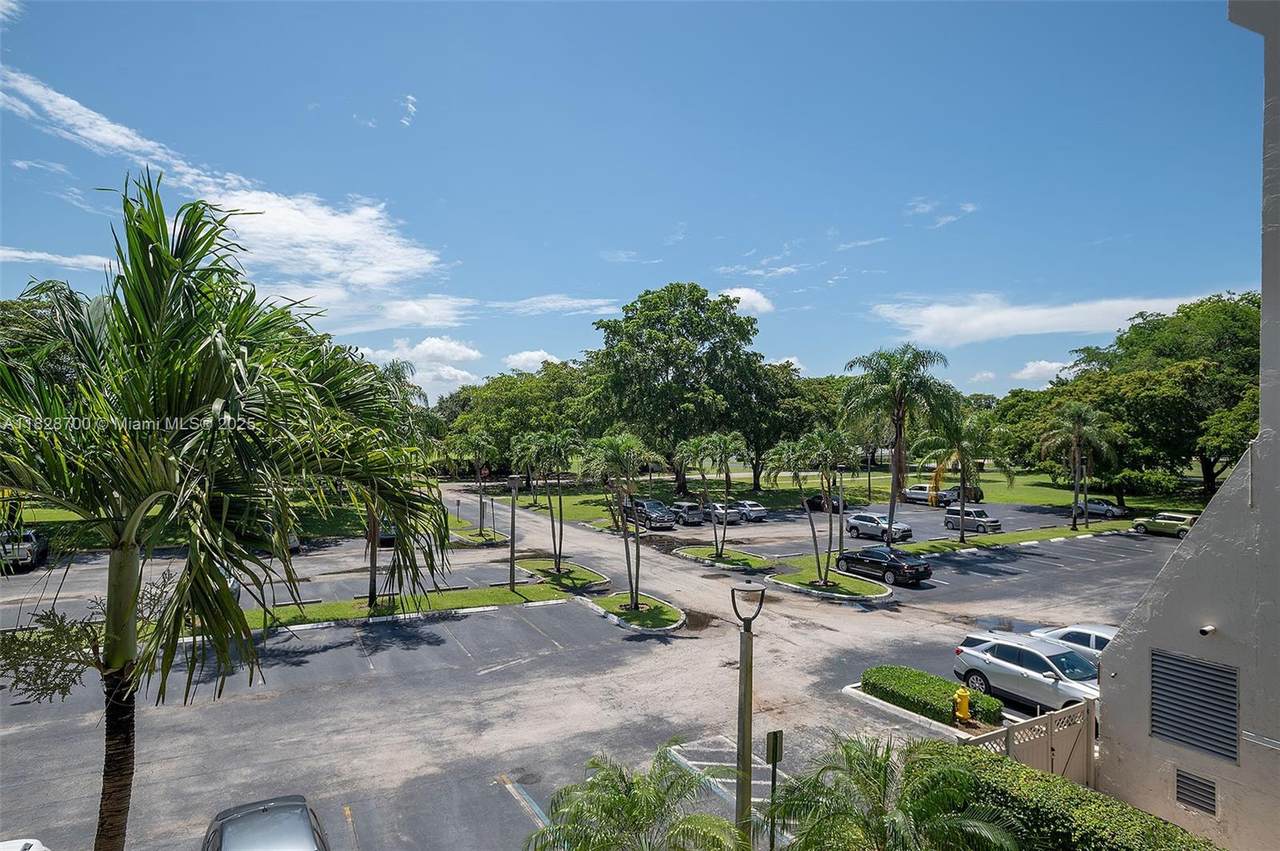 https://bt-photos.global.ssl.fastly.net/miami/1280_boomver_1_A11828700-2.jpg