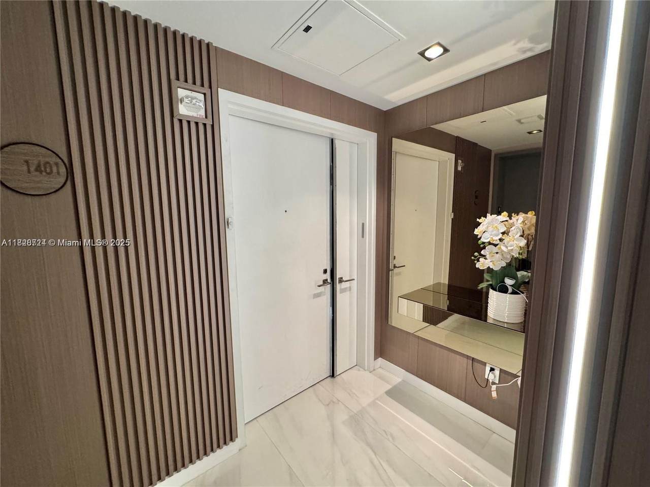 https://bt-photos.global.ssl.fastly.net/miami/1280_boomver_1_A11828724-2.jpg