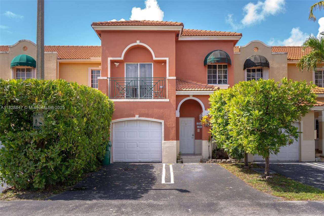 13402 153rd St - Photo 1