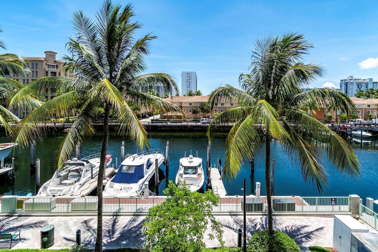 https://bt-photos.global.ssl.fastly.net/miami/1280_boomver_1_A11828927-2.jpg