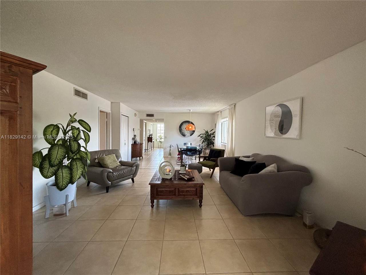 https://bt-photos.global.ssl.fastly.net/miami/1280_boomver_1_A11829142-2.jpg