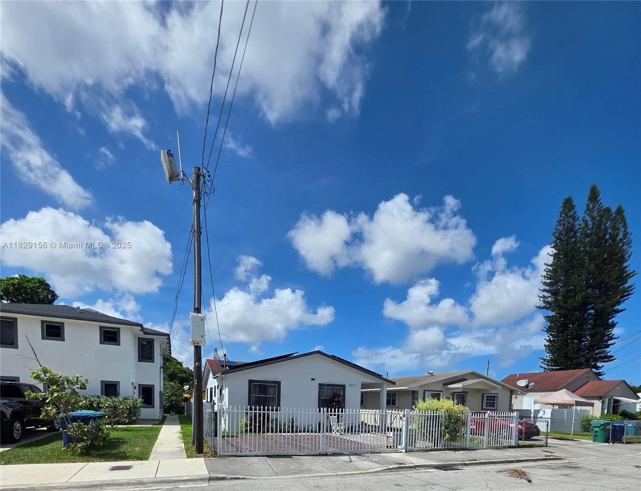 2237 50th St - Photo 1